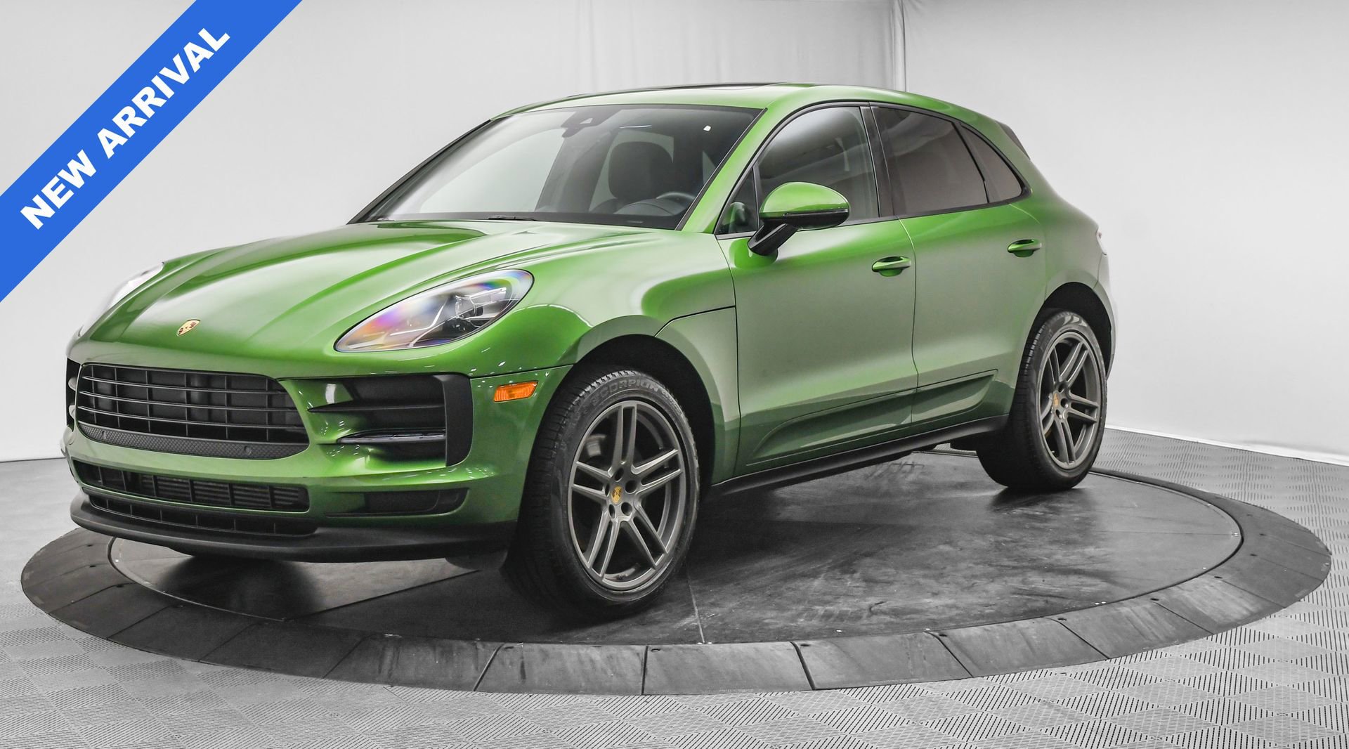 Used 2019 Porsche Macan Base image 3