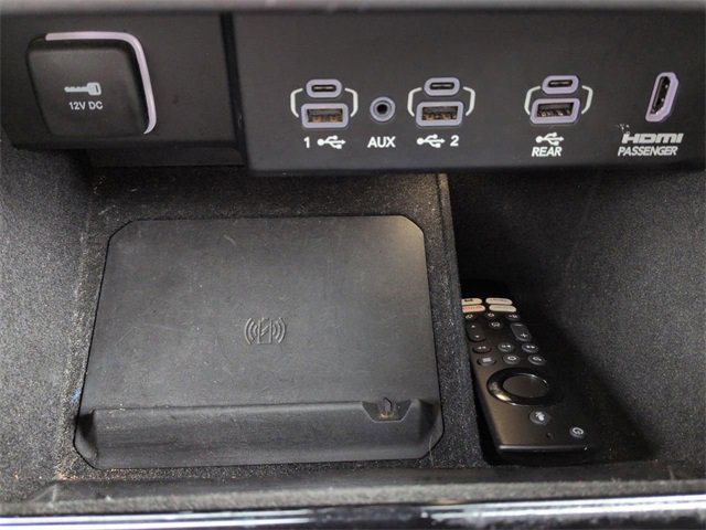 Used 2022 Jeep Wagoneer Series III w/ Premium Group I image 25