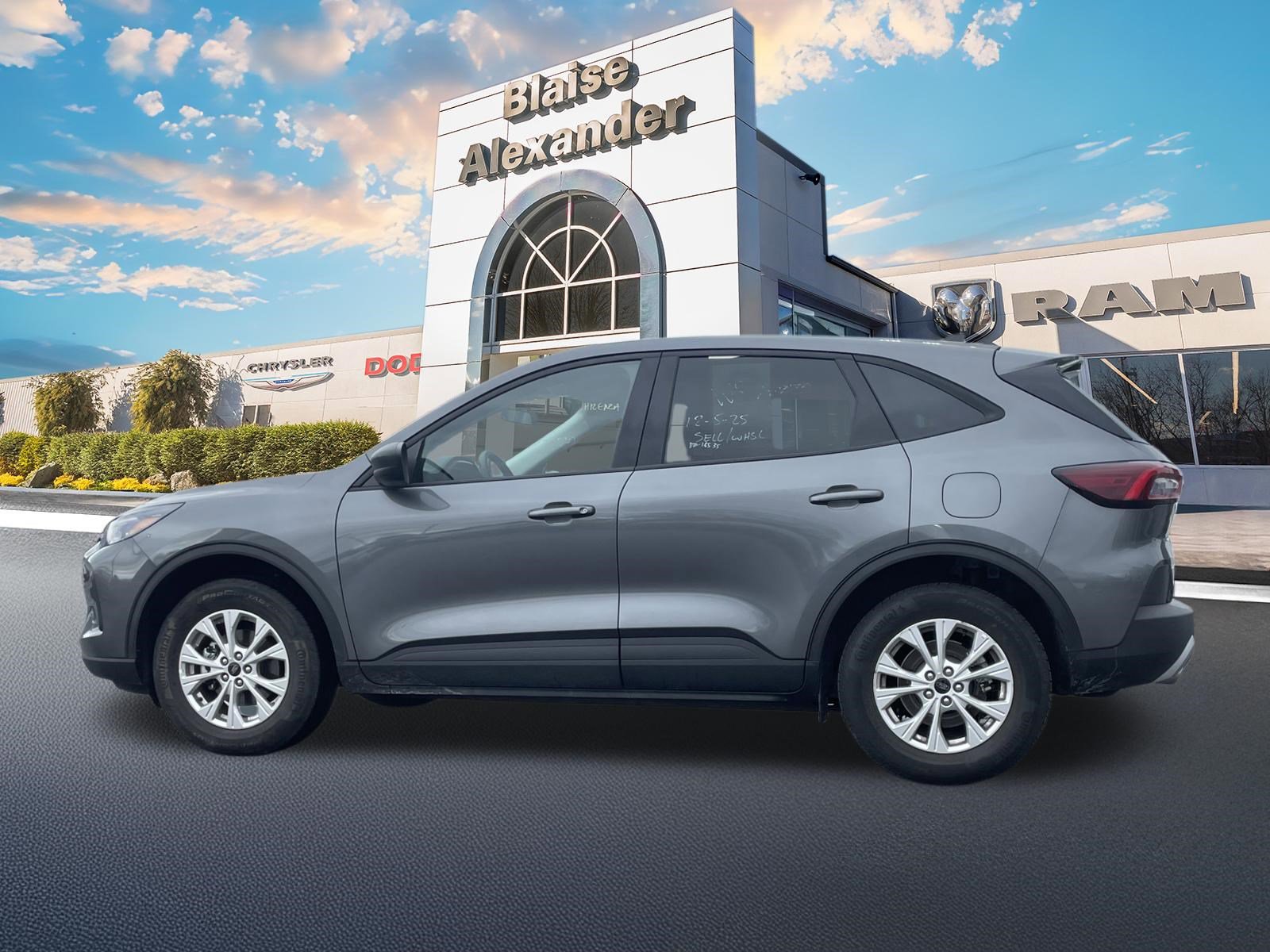 Used 2025 Ford Escape Active image 7