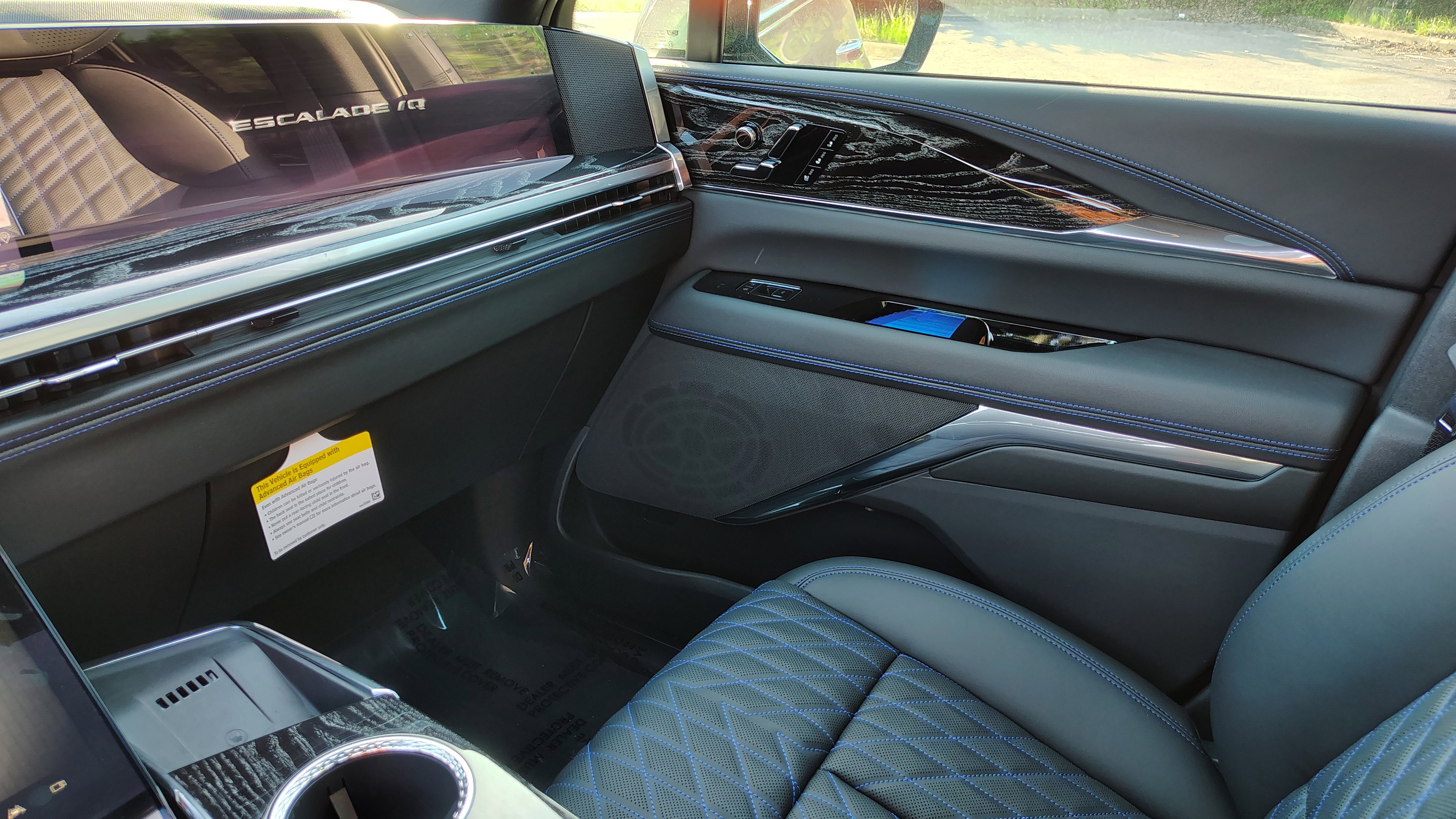 New 2025 Cadillac Escalade IQ Luxury 1 image 28