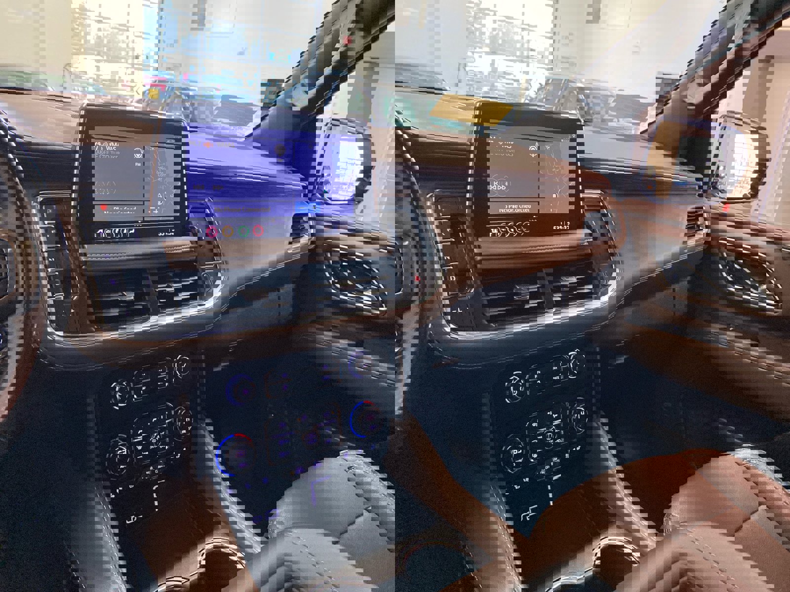 Used 2021 Chevrolet Tahoe High Country image 14