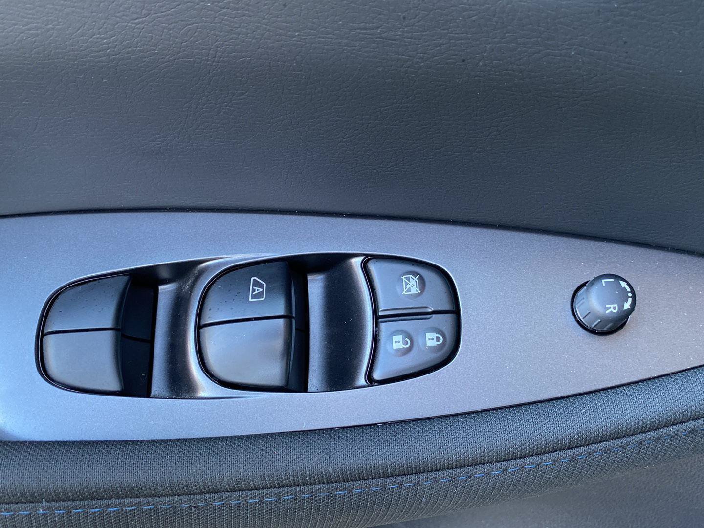 Certified 2023 Nissan Leaf S FWD image 19