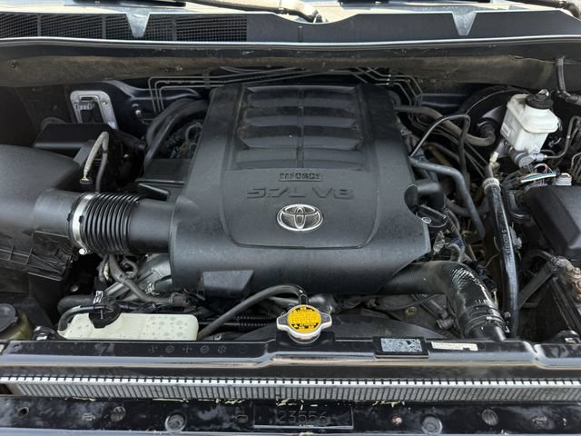 Used 2017 Toyota Tundra Limited w/ Limited Premium Package RWD image 30