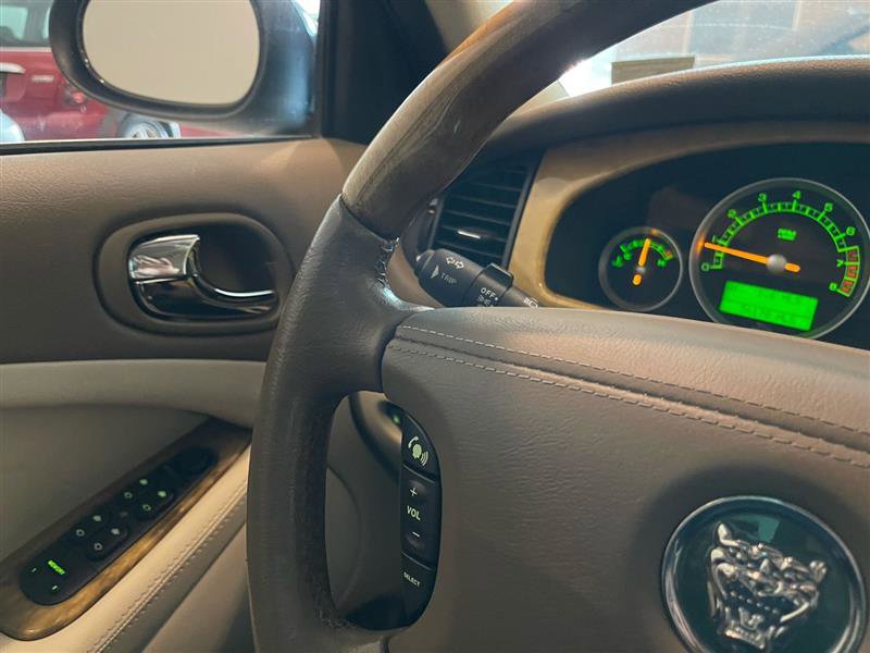 Used 2006 Jaguar S-TYPE 3.0 image 49