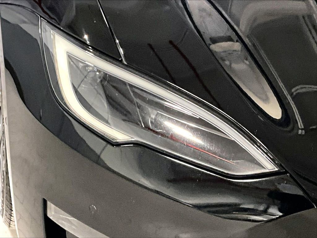 Used 2023 Tesla Model S Plaid image 30