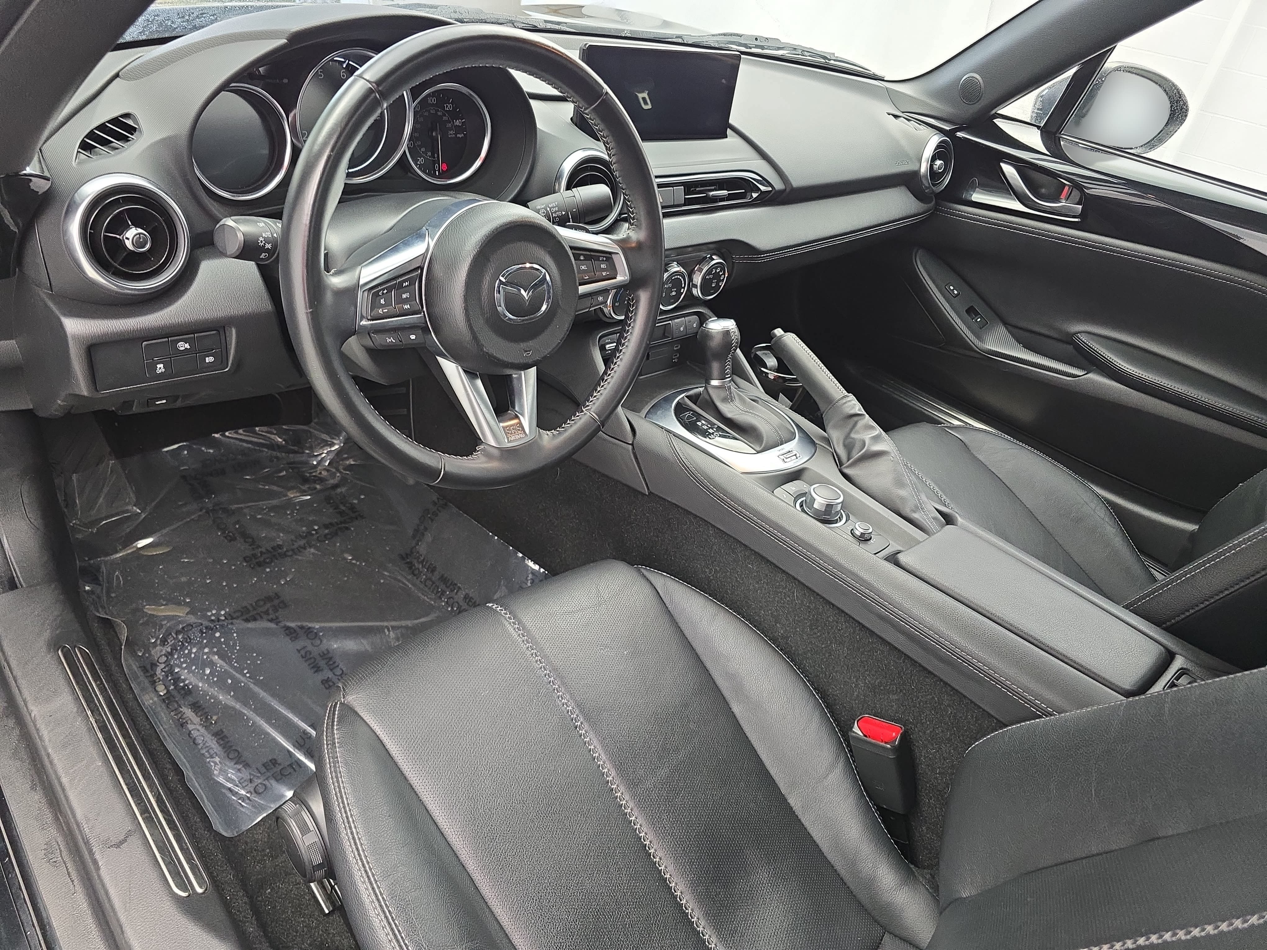 Used 2025 MAZDA MX-5 Miata RF Grand Touring RWD image 12