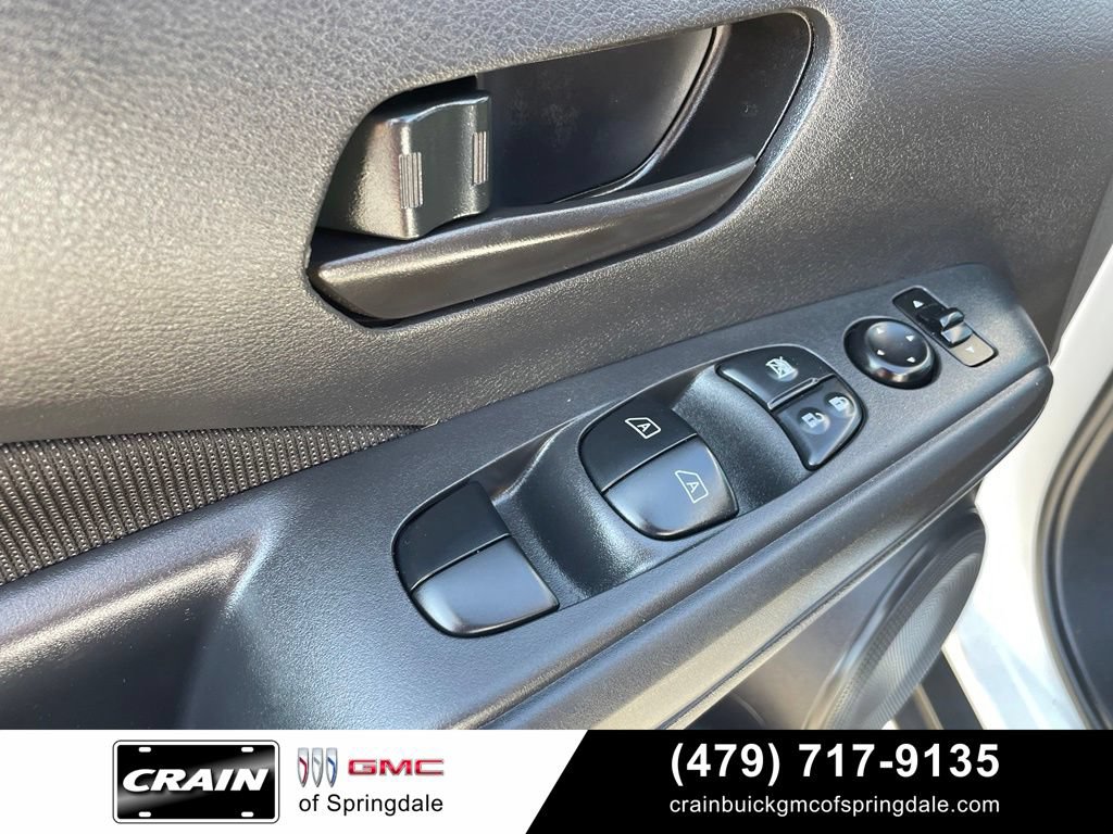 Used 2023 Nissan Kicks S FWD image 12