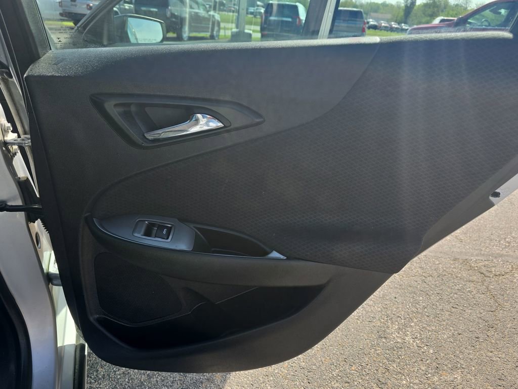 Used 2019 Chevrolet Malibu LS image 13