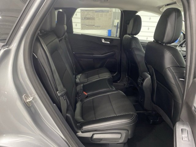 New 2024 Ford Escape SE image 35