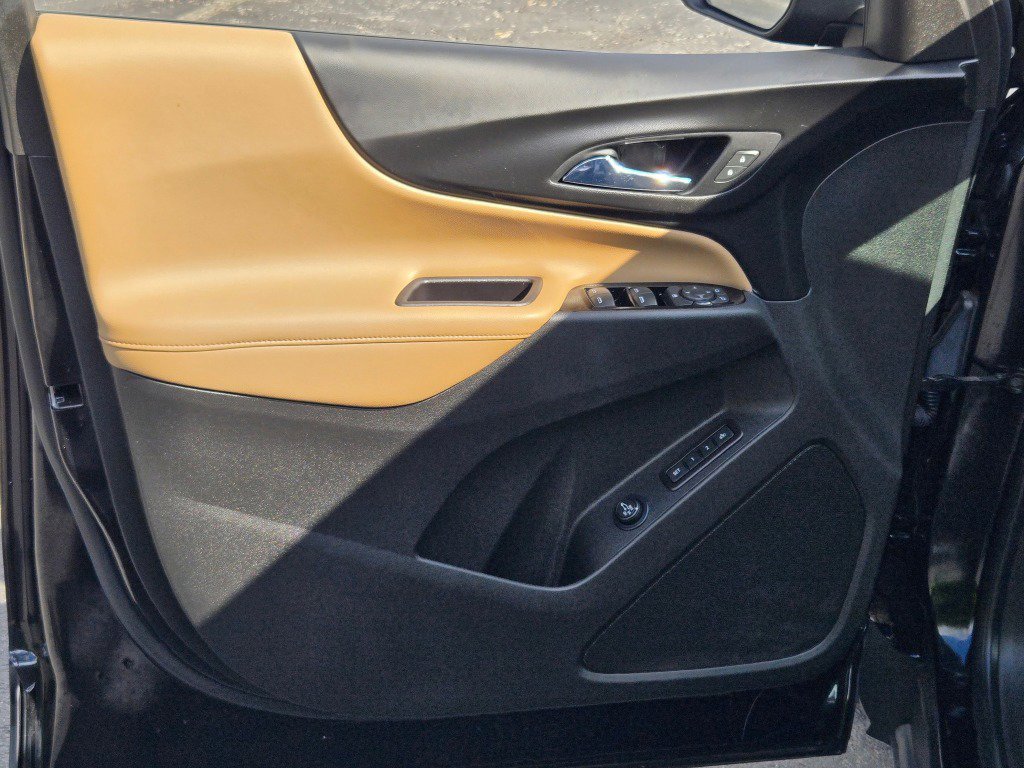 Used 2022 Chevrolet Equinox Premier image 20