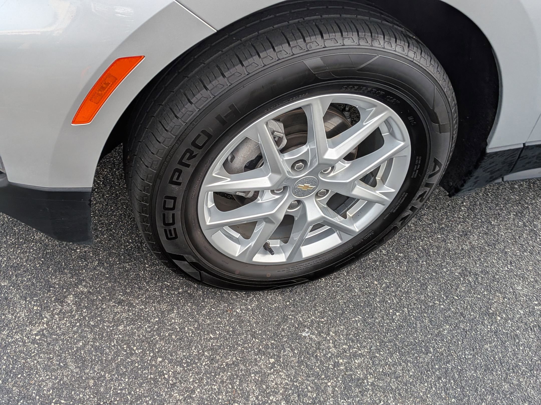 Used 2022 Chevrolet Equinox LT image 12