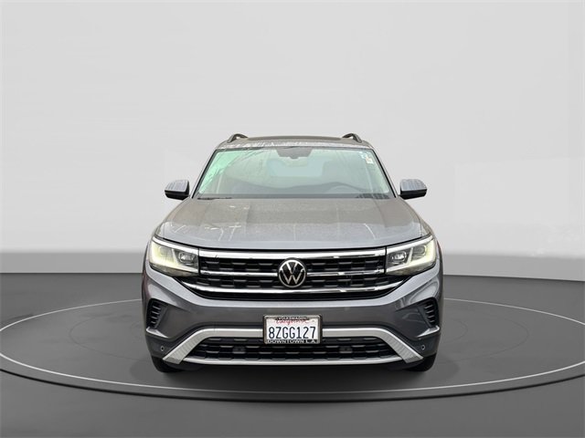 Certified 2021 Volkswagen Atlas SE w/ Panoramic Sunroof Package image 2