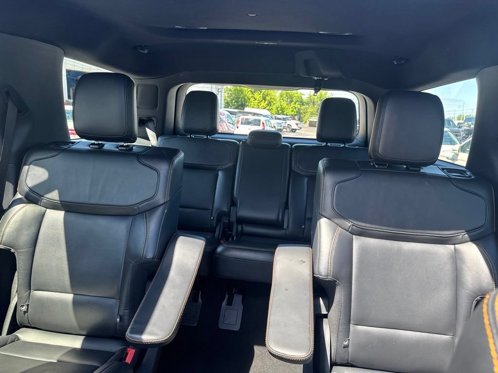 Used 2025 Ford Expedition Tremor AWD/4WD image 33