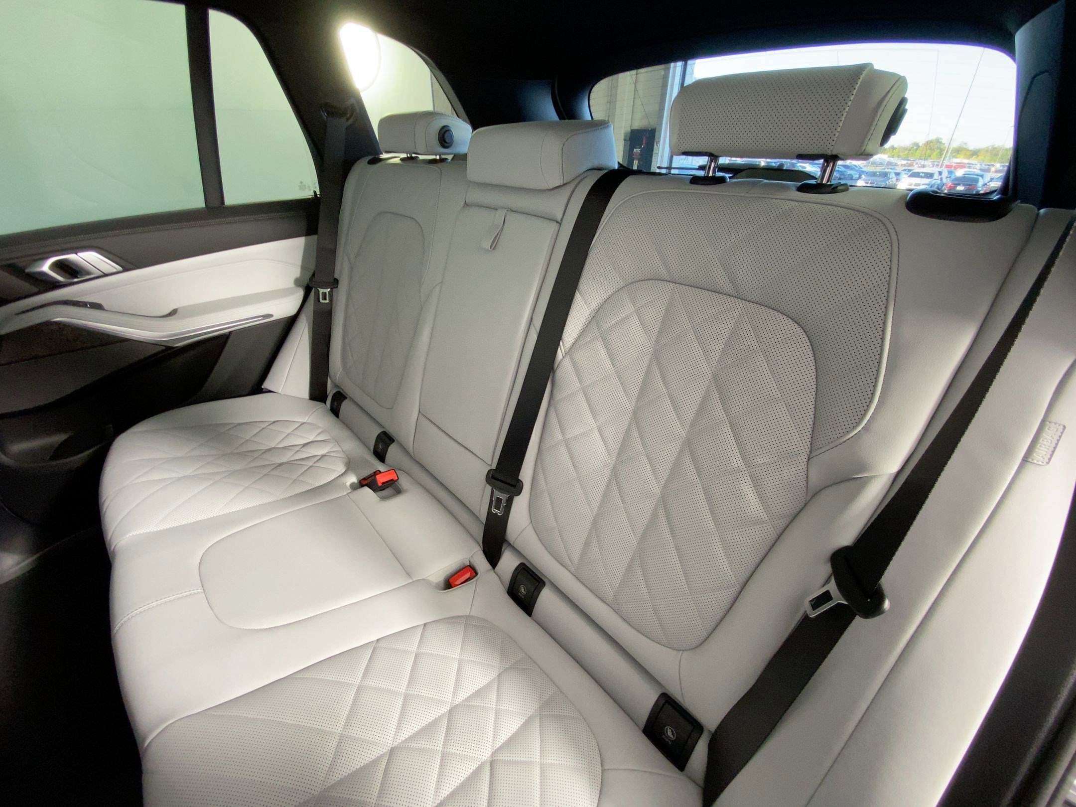 Used 2026 BMW X5 sDrive40i w/ Climate Comfort Package image 26