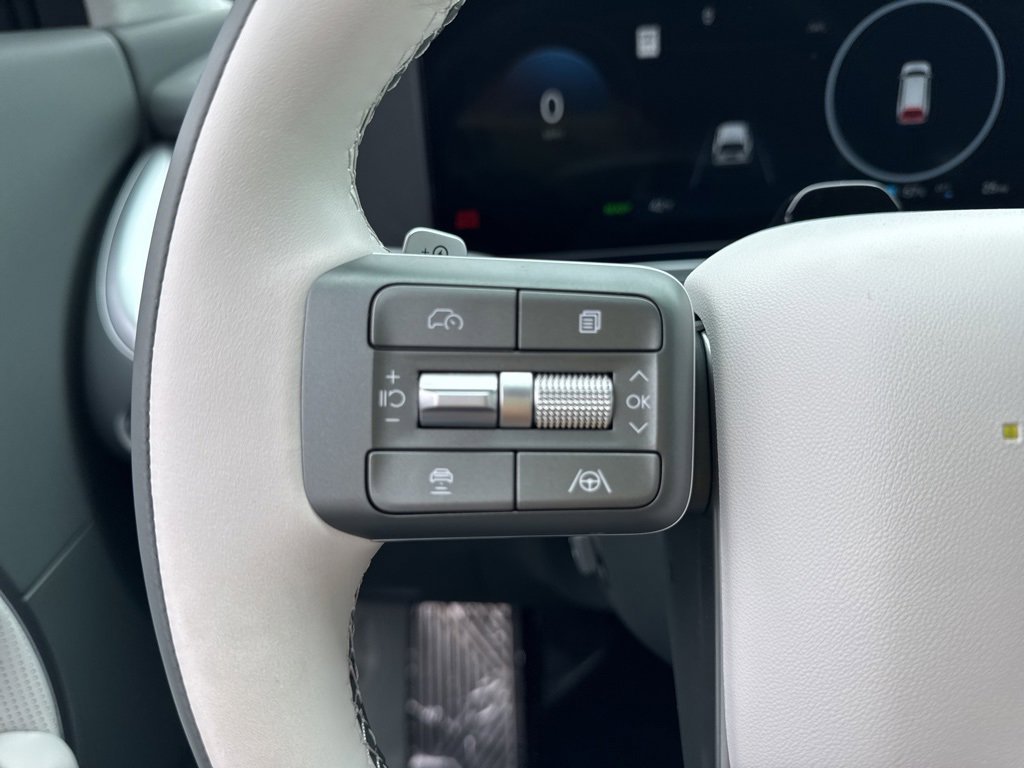 Used 2026 Hyundai Ioniq 9 Calligraphy image 37