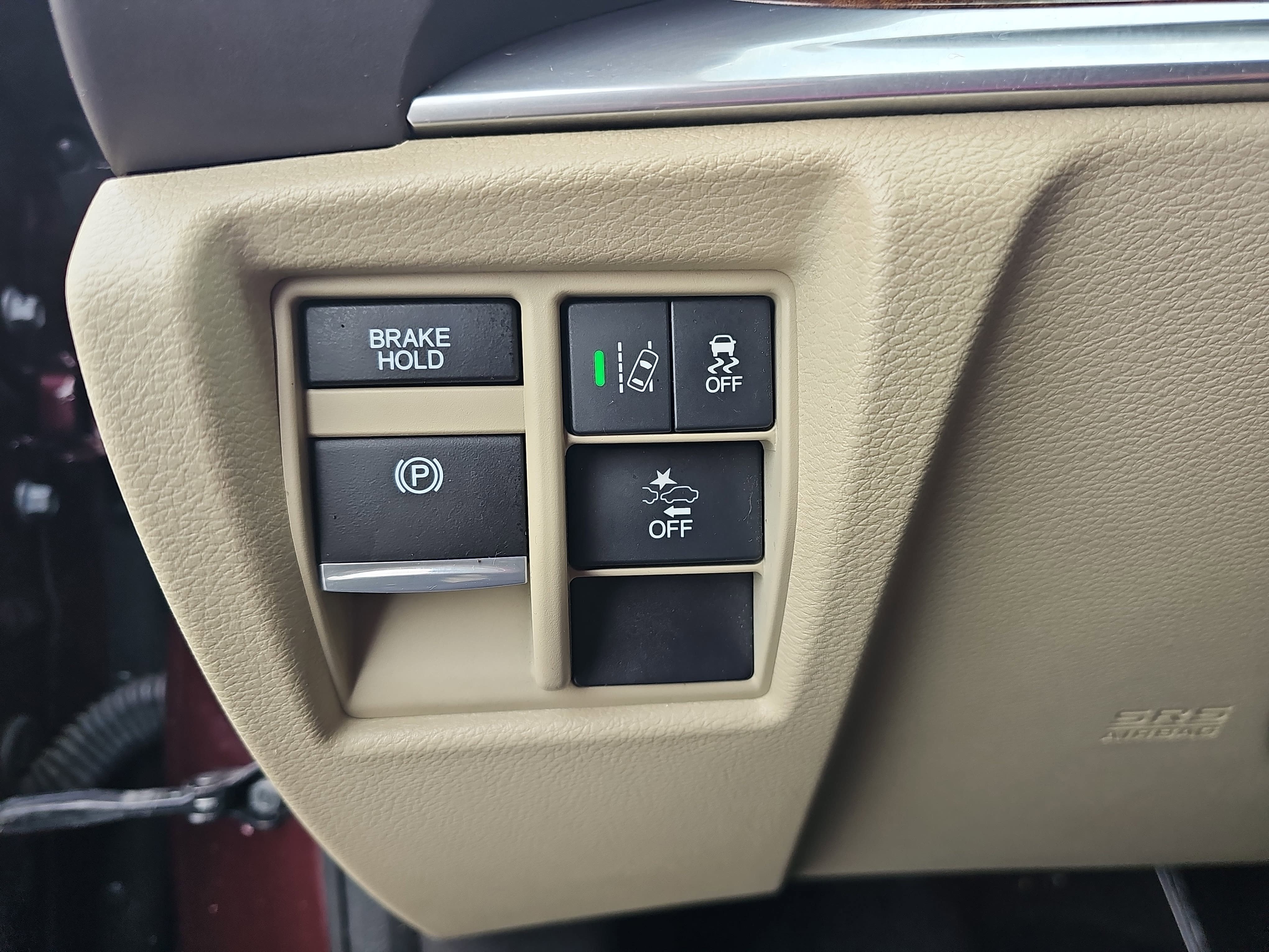 Used 2017 Acura MDX SH-AWD w/ Technology Package image 26