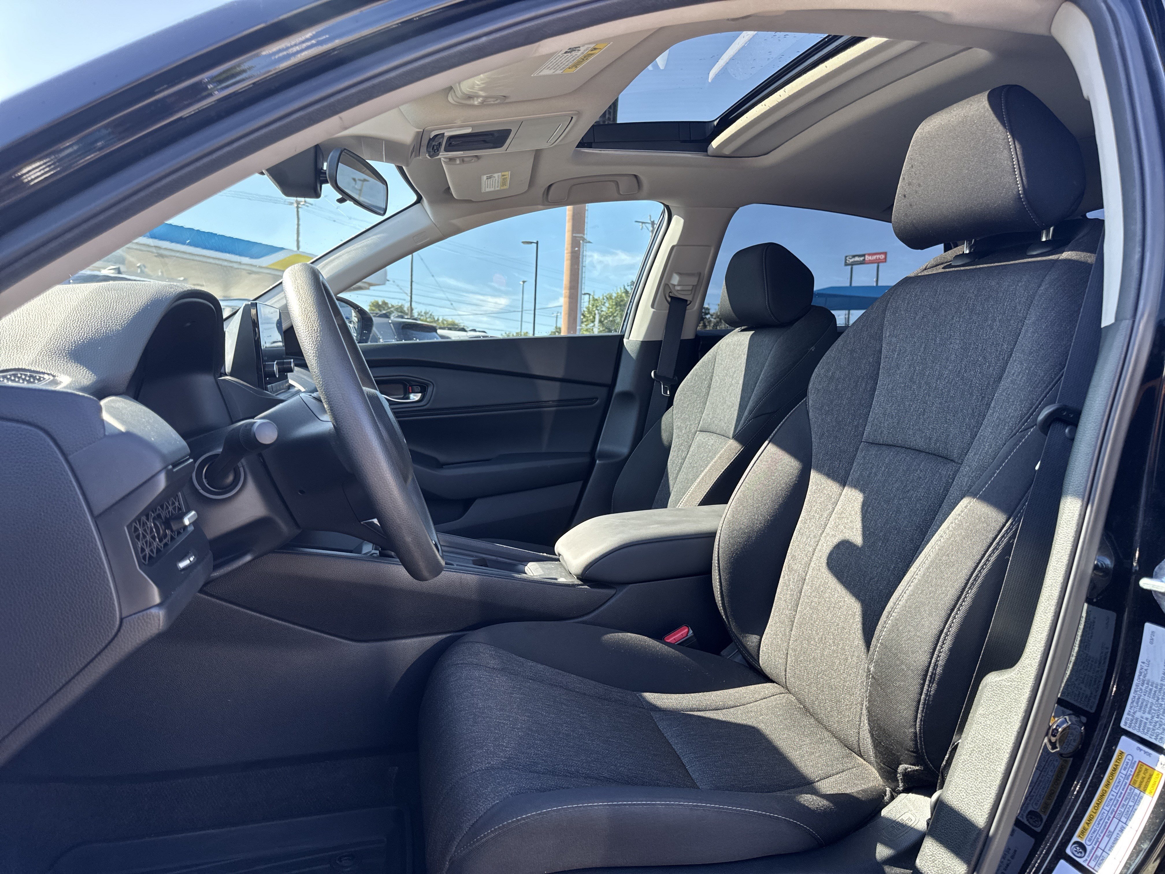 Used 2025 Honda Accord SE image 24