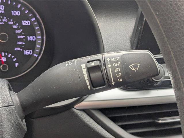 Used 2024 Kia Forte LXS image 7
