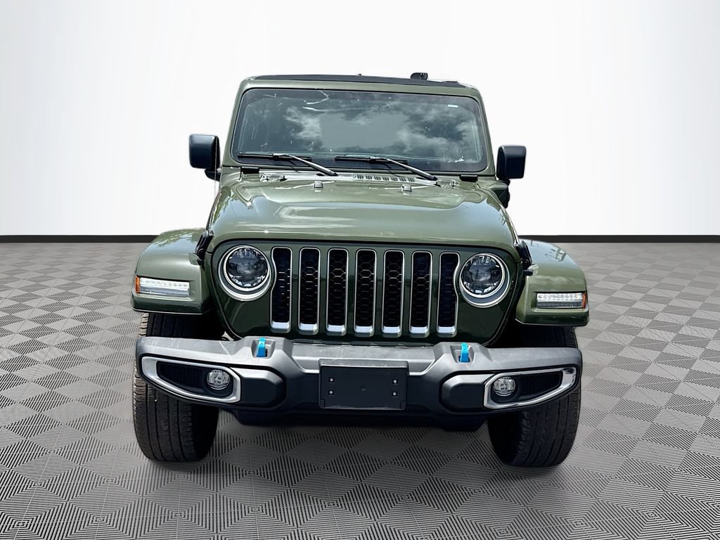 Used 2023 Jeep Wrangler Unlimited Sahara w/ Cold Weather Group AWD/4WD image 2