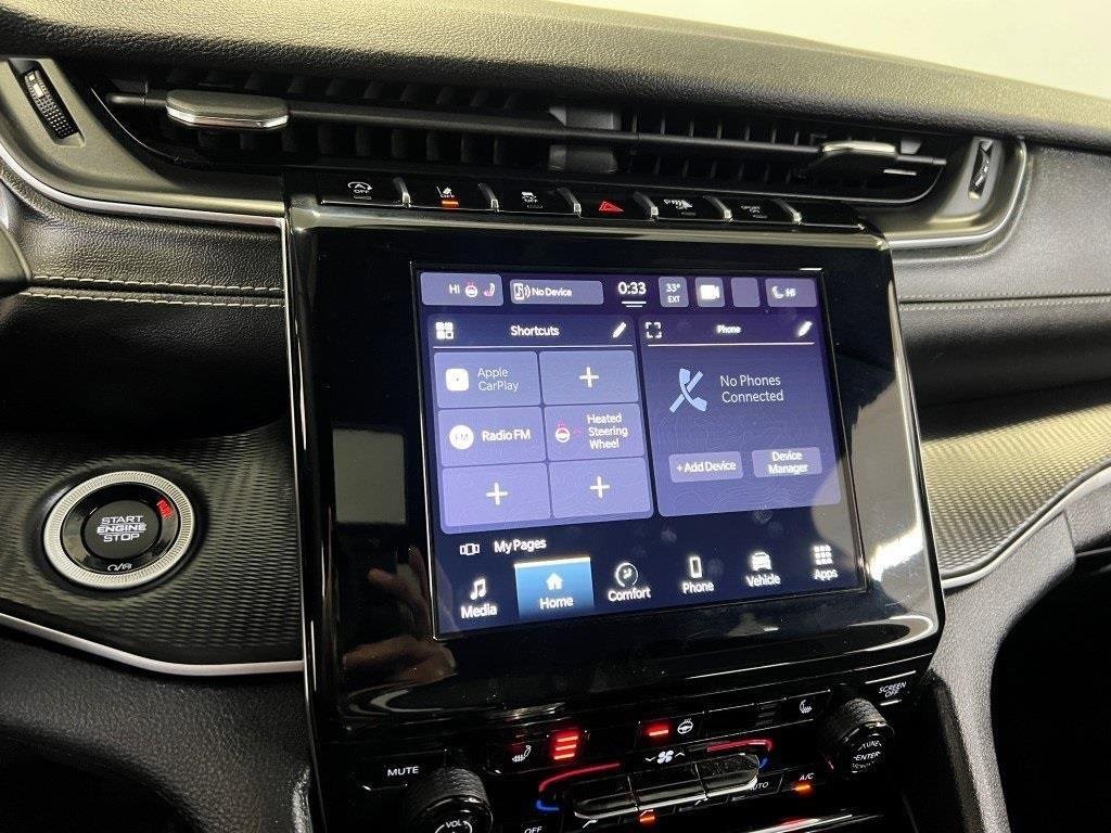 Used 2024 Jeep Grand Cherokee Altitude image 43