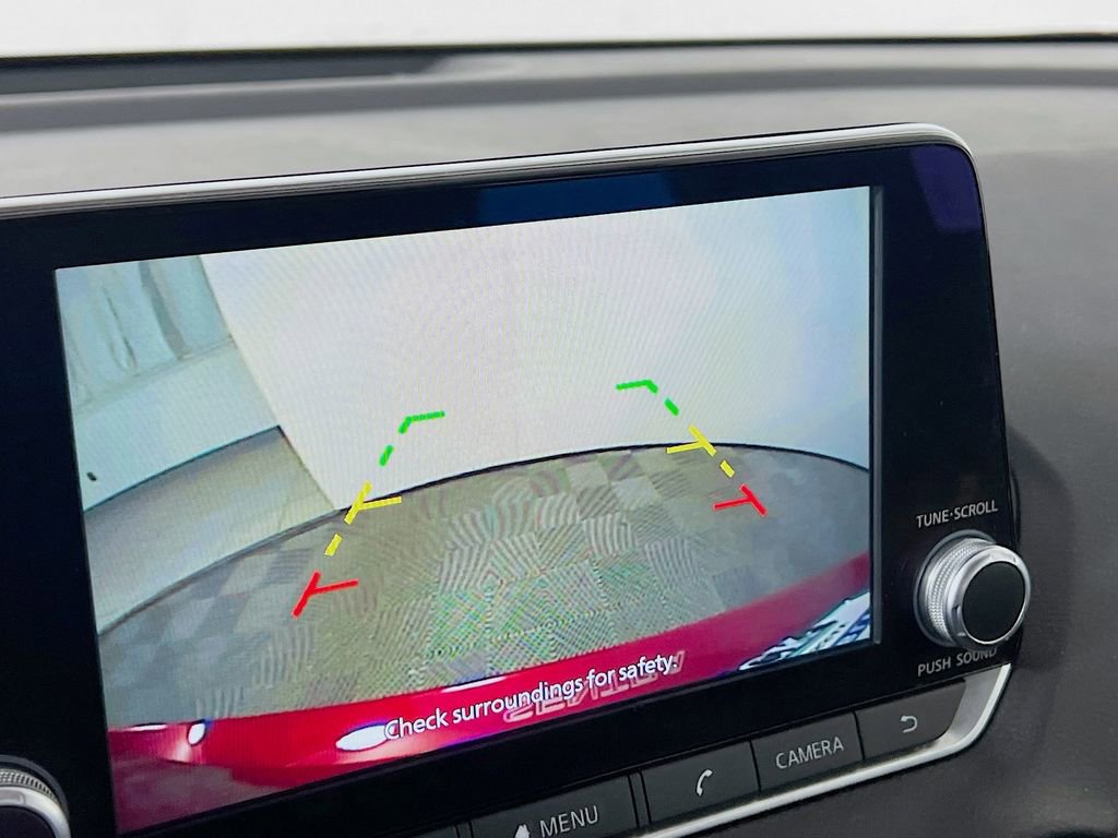 Used 2022 Nissan Sentra SV image 12