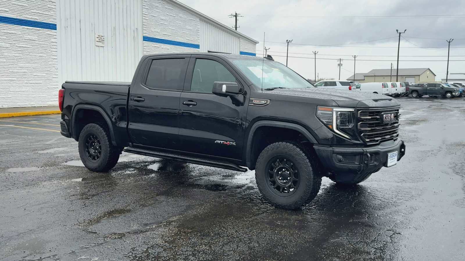 Certified 2024 GMC Sierra 1500 AT4X w/ AT4X AEV Edition AWD/4WD image 2