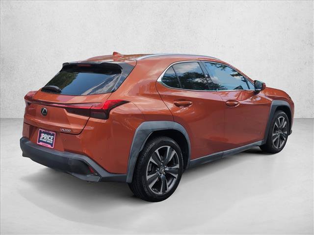 Used 2019 Lexus UX 200 w/ Premium Package FWD image 5