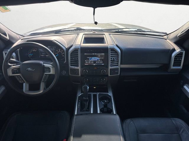 Used 2015 Ford F150 Lariat image 11