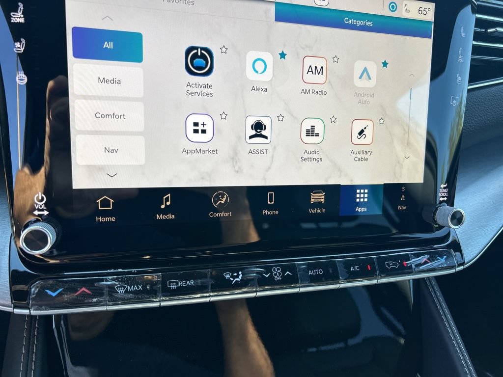 New 2026 Jeep Grand Wagoneer L Limited AWD/4WD image 41