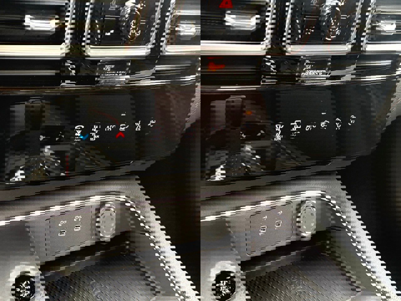 New 2026 Nissan Sentra SR w/ Floor Mat Package image 17