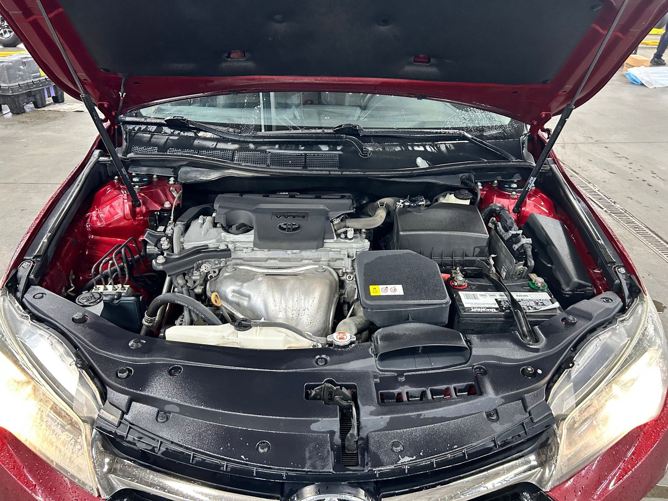 Used 2017 Toyota Camry SE FWD image 33