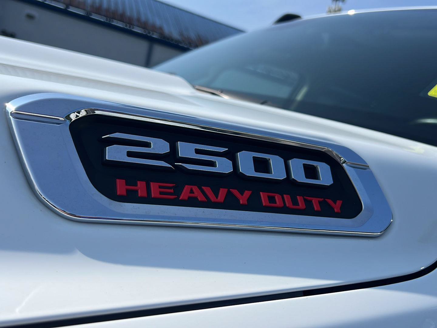 Used 2024 RAM 2500 Laramie AWD/4WD image 9