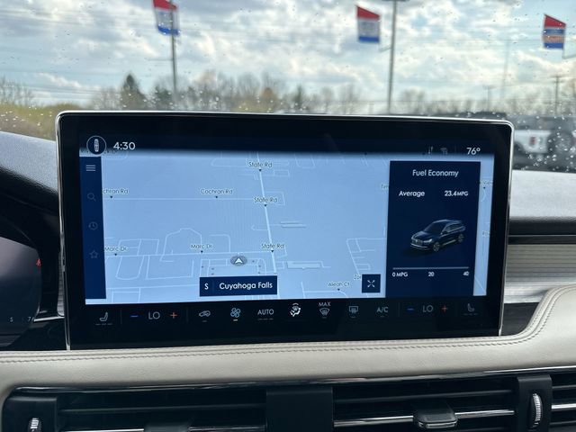 Used 2025 Lincoln Corsair AWD image 14