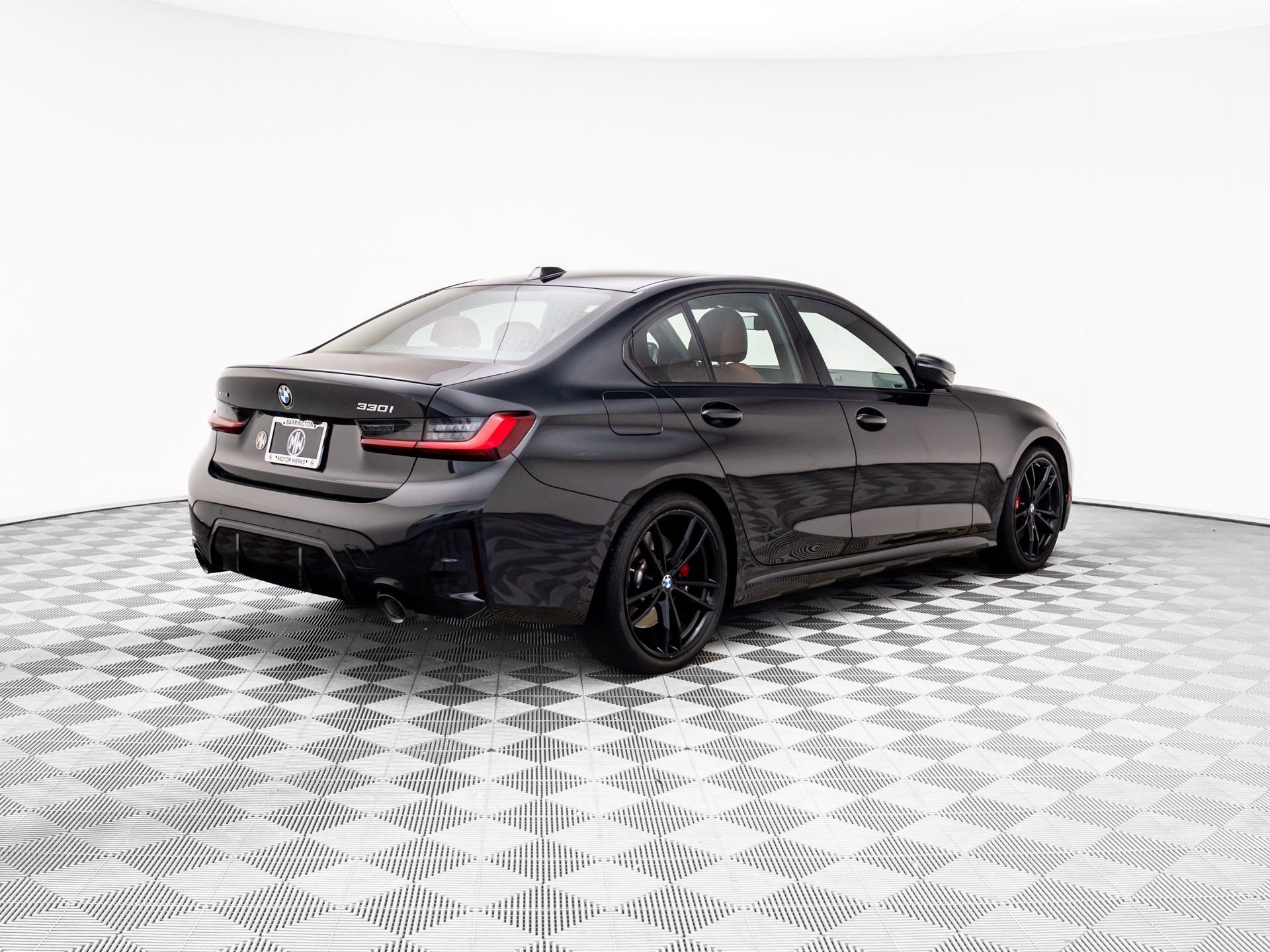 Certified 2024 BMW 330i xDrive Sedan w/ M Sport Package image 5