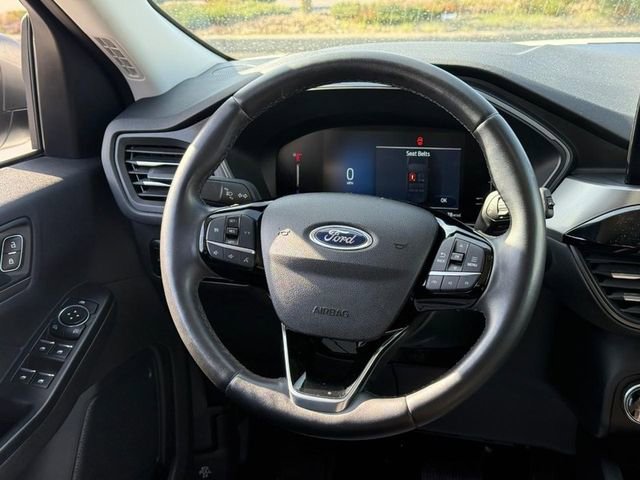 Used 2023 Ford Escape Active w/ Cold Weather Package image 12