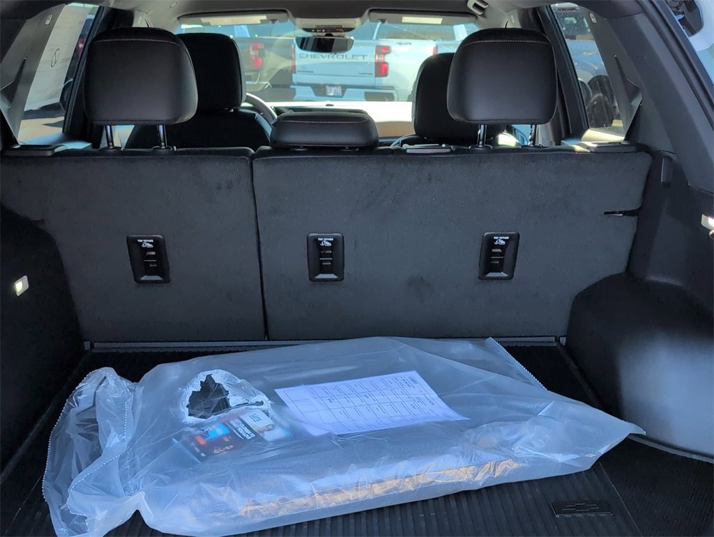 New 2026 Chevrolet Equinox ACTIV w/ Safety and Technology Package image 5