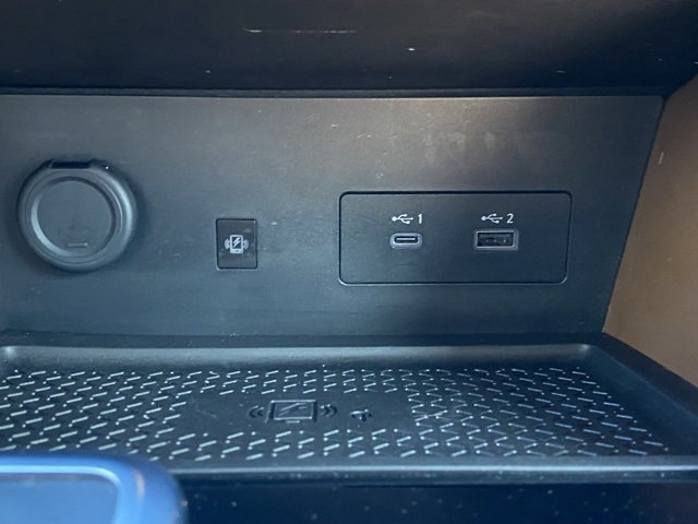 Used 2023 Nissan Pathfinder Platinum image 24