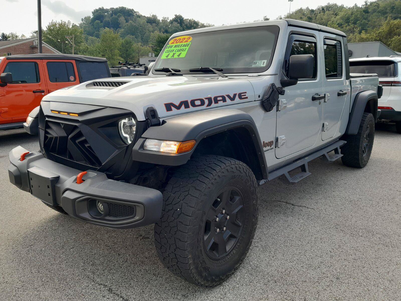 Used 2022 Jeep Gladiator Mojave w/ Cold Weather Group AWD/4WD image 5