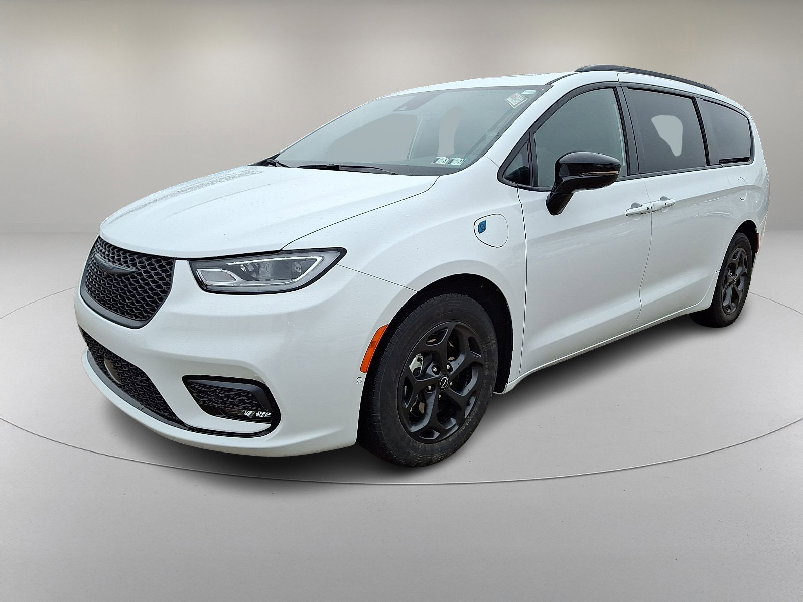 Used 2025 Chrysler Pacifica Premium image 5