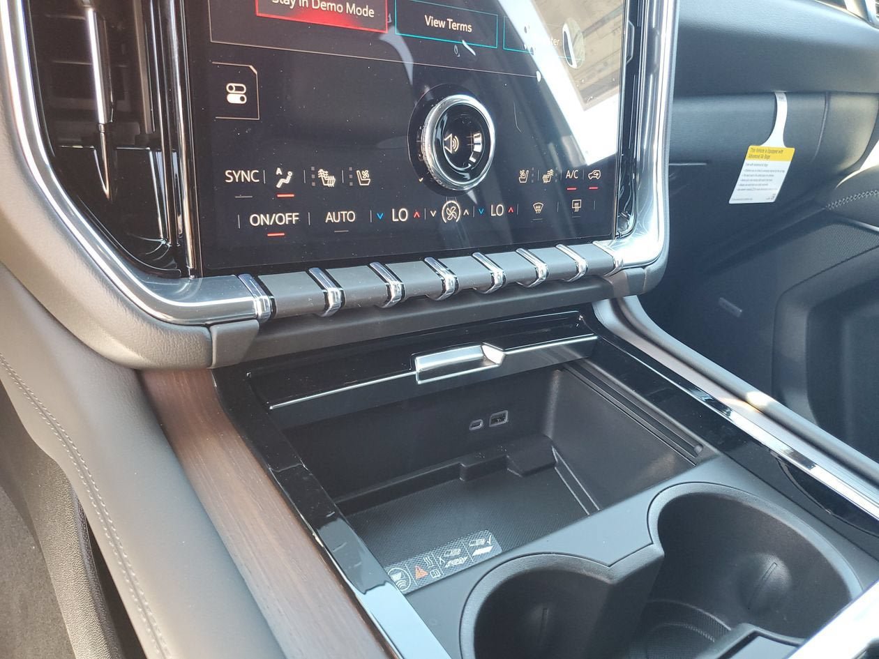 New 2026 GMC Yukon XL Denali RWD image 23