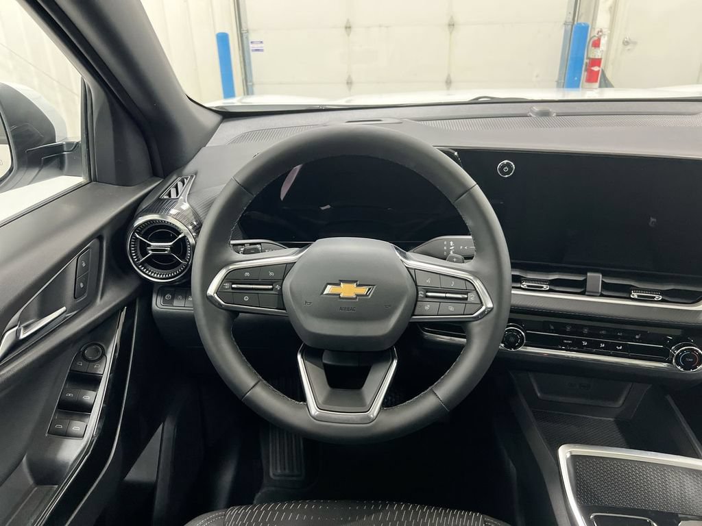 New 2027 Chevrolet Equinox LT FWD image 11