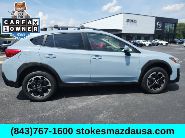 Used 2022 Subaru Crosstrek 2.0i Premium w/ Moonroof Package AWD/4WD image 1
