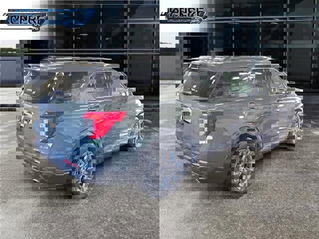 Certified 2023 Ford Explorer XLT w/ Equipment Group 202A image 5