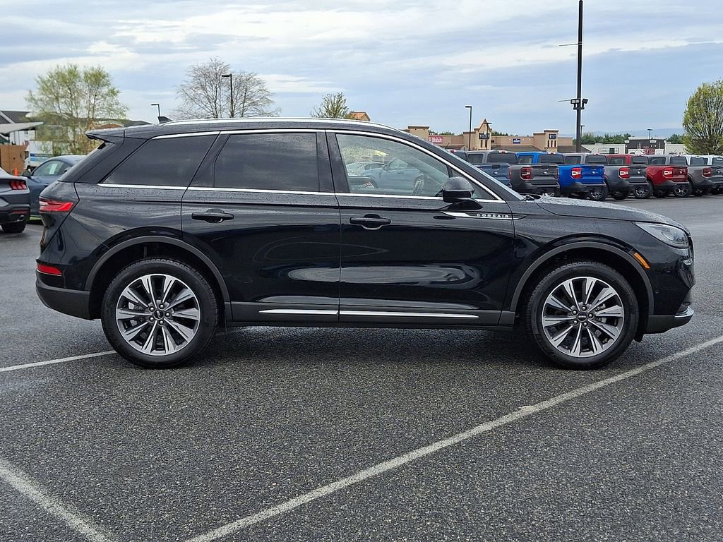 Used 2022 Lincoln Corsair Reserve w/ Equipment Group 201A AWD/4WD image 7