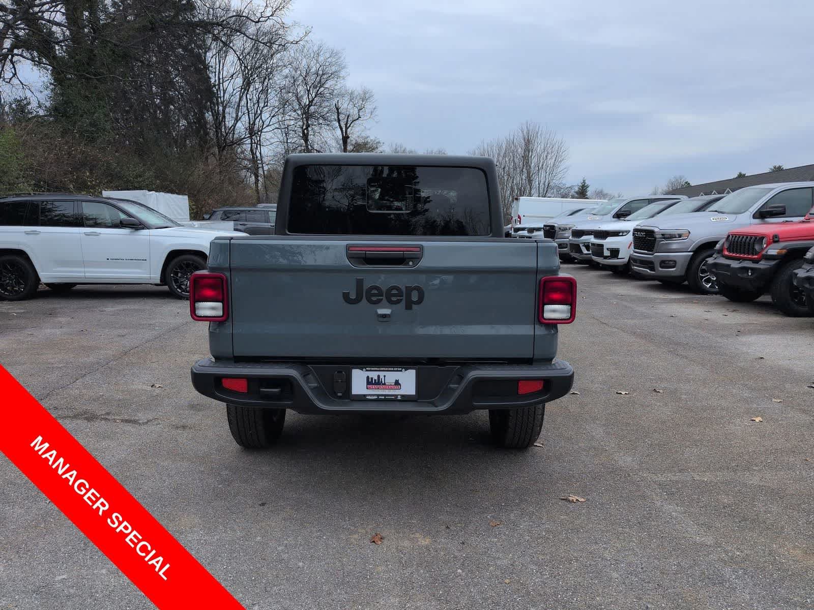 New 2026 Jeep Gladiator Sport AWD/4WD image 7