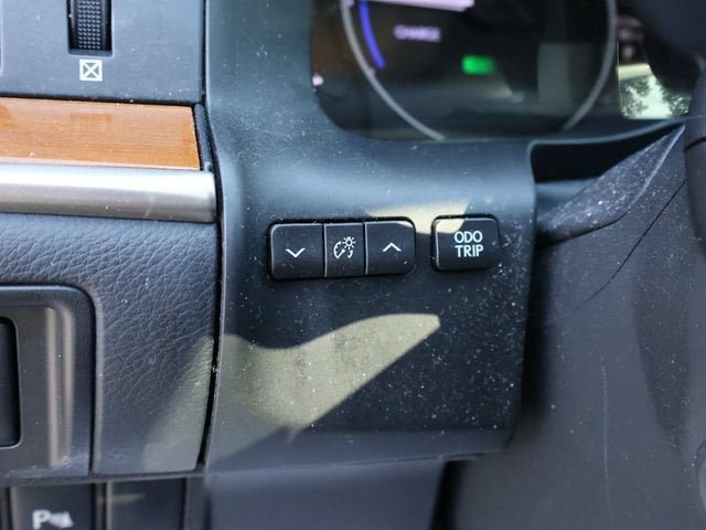 Used 2015 Lexus ES 300h w/ Navigation System Package FWD image 43