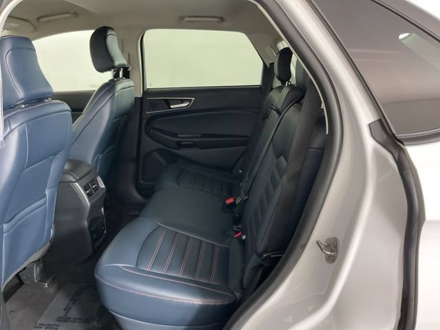 Used 2024 Ford Edge SEL w/ Sport Appearance Package AWD/4WD image 27