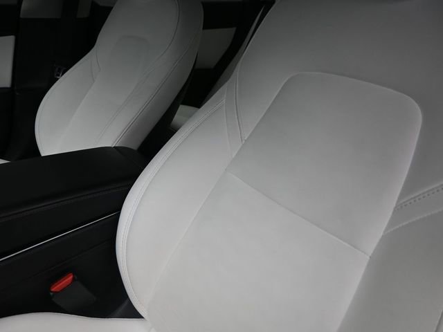 Used 2020 Tesla Model 3 Performance image 17