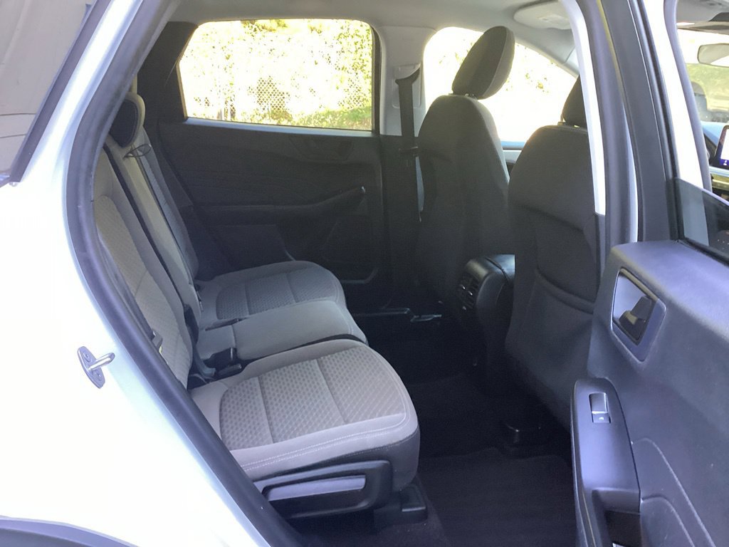 Used 2022 Ford Escape SE w/ Convenience Package FWD image 38
