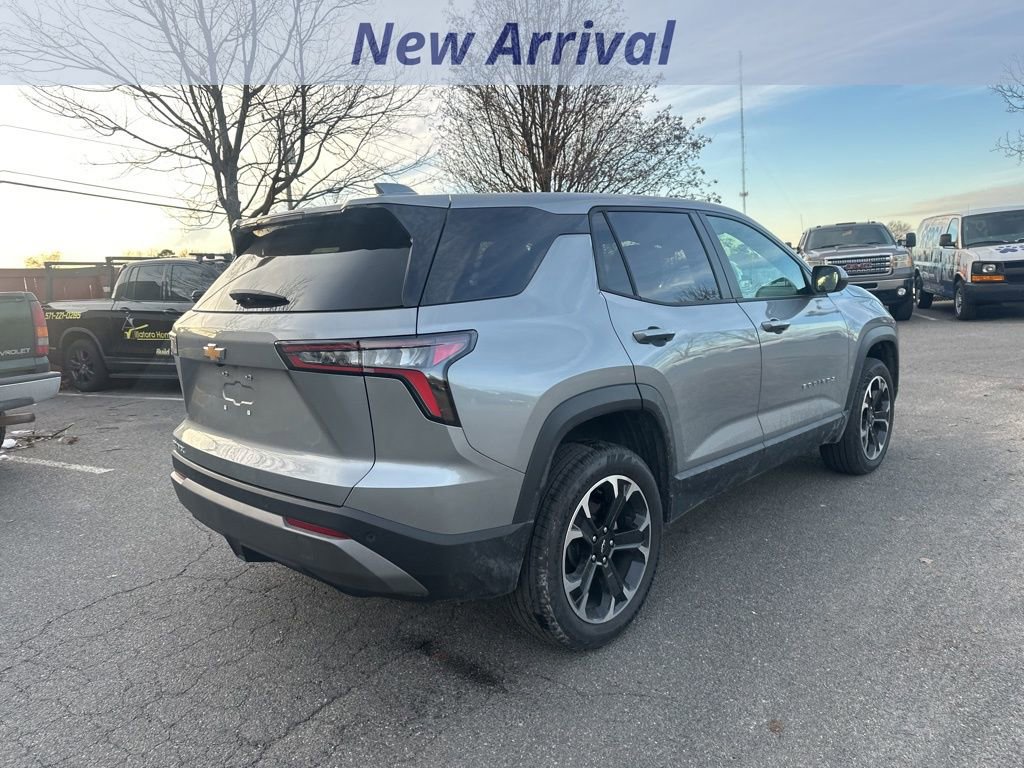 Certified 2025 Chevrolet Equinox LT image 3